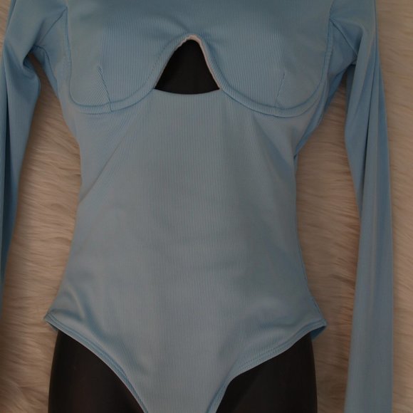 LT Blue BODYSUIT BY SHEIN SIZE L Open Back Front Cutout USED ONCE FOR PHOTOSHOOT - Picture 2 of 7